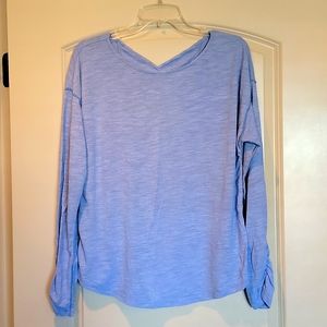 NWOT GAPfit long-sleeved tee